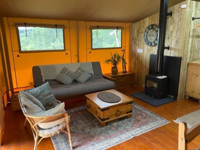 Mountain View Safari Tent With Hot Tub In The Heart Of Snowdonia Dolgellau Exterior foto